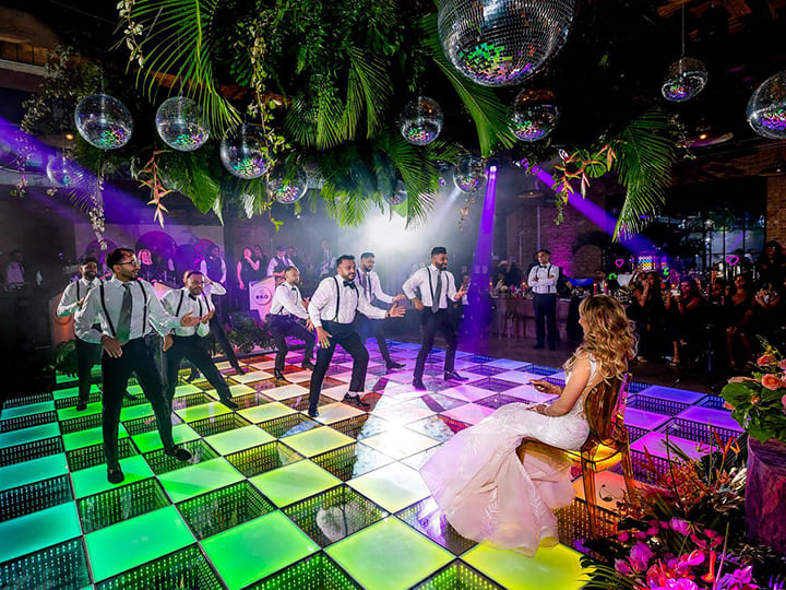 Frosted and Infinity Dance Floor in various scenes (7) Frosted and Infinity Dance Floor in various scenes (7)