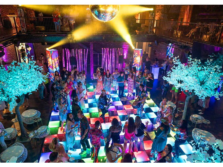 Nightclubs Dance floor scene