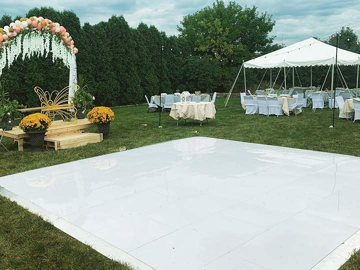 Outdoor wedding dance floor