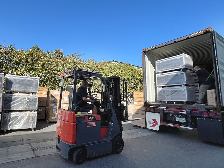 US Local Warehousing & Logistics